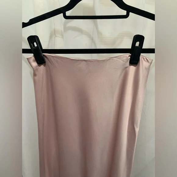 Express Blush Pink Satin Slip Skirt - Picture 4 of 8